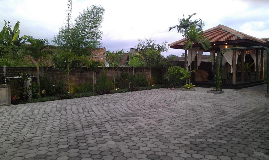 Ndalem Bantul Hotel Yogyakarta Eksteriør billede